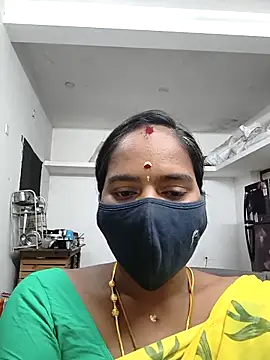 Snapshot of Tamil_Sangeetha chatting on 04-17-26, 04:54 Tamil Sangeetha online show from 04-17-26, 04:54