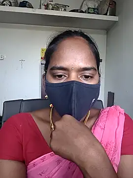 Snapshot of Tamil_Sangeetha chatting on 04-26-26, 11:18 Tamil Sangeetha online show from 04-26-26, 11:18