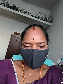 Snapshot of Tamil_Sangeetha chatting on 05-30-26, 12:39 Tamil Sangeetha online show from 05-30-26, 12:39