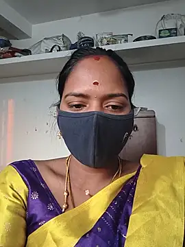 Snapshot of Tamil_Sangeetha chatting on 05-22-26, 12:41 Tamil Sangeetha online show from 05-22-26, 12:41