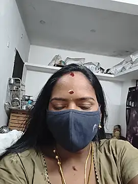 Snapshot of Tamil_Sangeetha chatting on 05-24-26, 11:37 Tamil Sangeetha online show from 05-24-26, 11:37