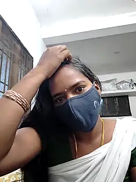 Snapshot of Tamil_Sangeetha chatting on 04-20-26, 12:24 Tamil Sangeetha online show from 04-20-26, 12:24