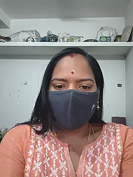 Snapshot of Tamil_Sangeetha chatting on 05-29-26, 12:38 Tamil Sangeetha online show from 05-29-26, 12:38