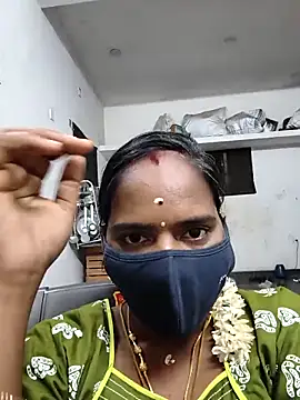 Snapshot of Tamil_Sangeetha chatting on 05-07-26, 01:36 Tamil Sangeetha online show from 05-07-26, 01:36
