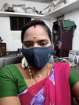 Snapshot of Tamil_Sangeetha chatting on 04-19-26, 01:23 Tamil Sangeetha online show from 04-19-26, 01:23