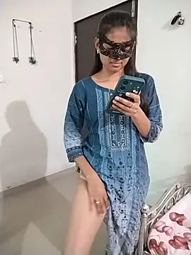 sexy couple liv online show from 06-03-26, 04:46