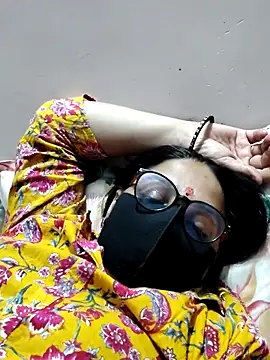 Snapshot of purvi46 chatting on 05-06-26, 06:50 purvi46 online show from 05-06-26, 06:50