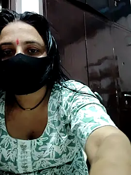 Snapshot of purvi46 chatting on 04-10-26, 05:47 purvi46 online show from 04-10-26, 05:47
