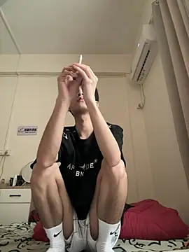 Snapshot of sexyboy-3525 chatting on 06-30-26, 04:01 sexyboy-3525 online show from 06-30-26, 04:01