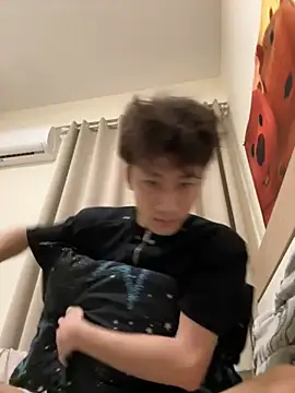 sexyboy-3525 online show from 04-02-26, 02:57