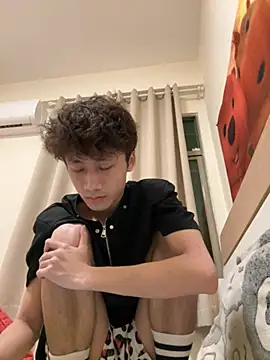 sexyboy-3525 online show from 05-03-26, 12:09