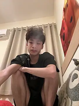 sexyboy-3525 online show from 04-10-26, 05:58