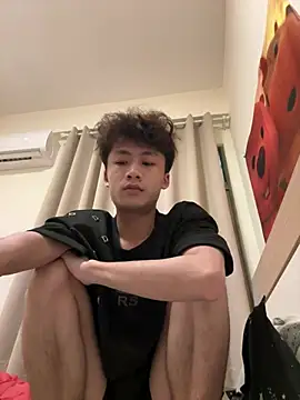 sexyboy-3525 online show from 04-11-26, 05:48
