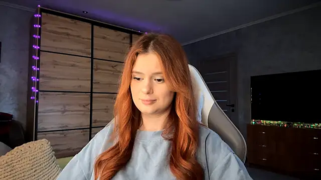 FoxyEmma online show from 04-09-26, 03:07