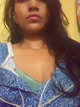 riyaa sexyy online show from 05-05-26, 06:22