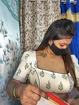 Sweet-Ellina online show from 04-14-26, 11:54