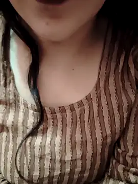 ZOYA KHAN-123 online show from 04-13-26, 08:40