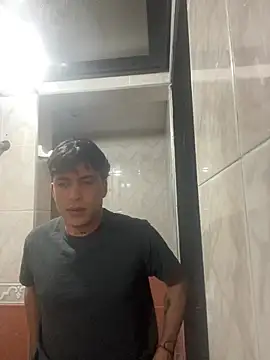 nico herrera   online show from 06-25-26, 02:09