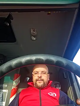 Cristo1982 online show from 04-15-26, 04:51