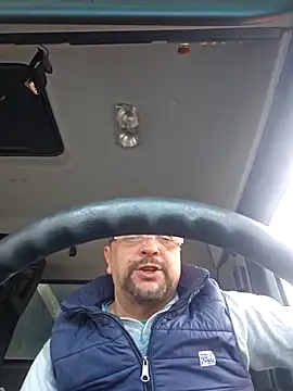 Cristo1982 online show from 04-06-26, 05:08