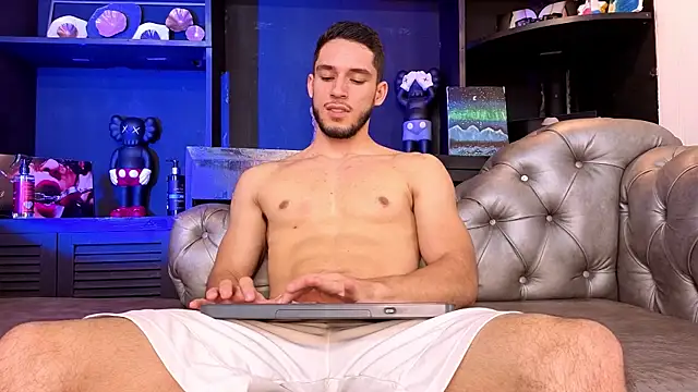 axel tone online show from 04-17-26, 10:45