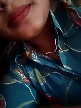 priyahot2001 online show from 04-23-26, 05:14