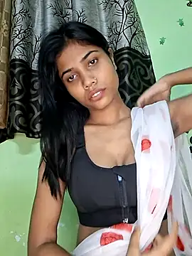 Snapshot of sexy__Valentine chatting on 06-27-26, 04:13 sexy Valentine online show from 06-27-26, 04:13