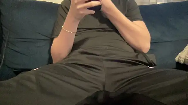 NaughtysecretsDE online show from 03-30-26, 03:35