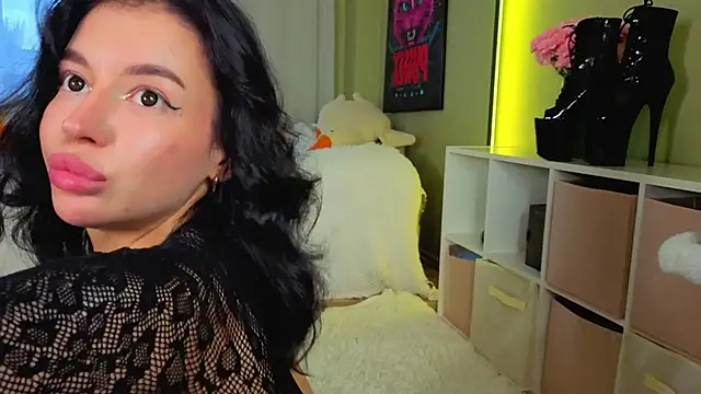 Regina Noire online show from 04-29-26, 05:30