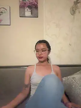 Z Milll online show from 06-27-26, 03:51