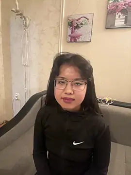 Z Milll online show from 04-18-26, 07:07