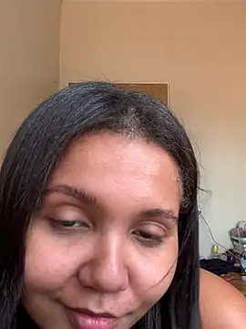 viviboraaaa online show from 06-18-26, 04:23