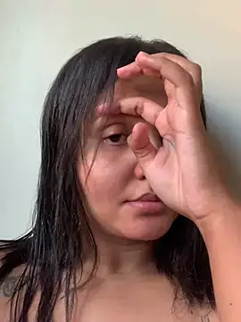 viviboraaaa online show from 06-19-26, 07:20