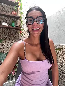 SofiParma online show from 05-21-26, 07:11