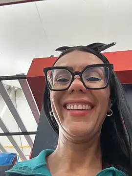 SofiParma online show from 04-24-26, 08:00