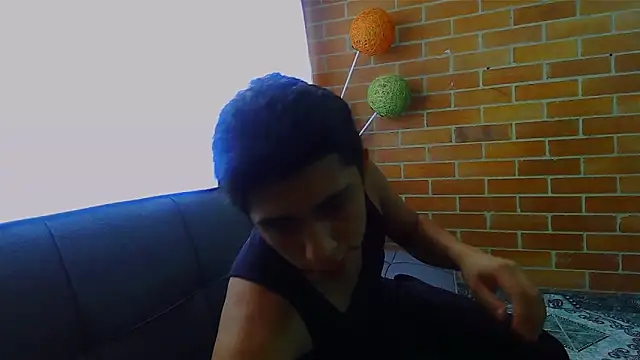 ethann2  online show from 04-01-26, 04:04