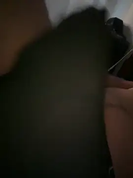 Snapshot of Josehjr chatting on 04-05-26, 12:34 Josehjr online show from 04-05-26, 12:34