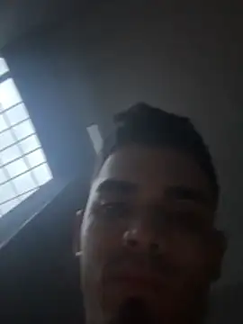 Snapshot of Josehjr chatting on 04-04-26, 10:33 Josehjr online show from 04-04-26, 10:33