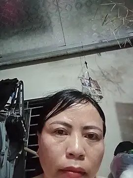 Snapshot of -Hami- chatting on 05-25-26, 05:22 -Hami- online show from 05-25-26, 05:22