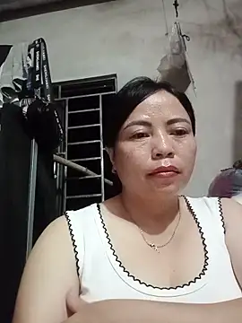 Snapshot of -Hami- chatting on 05-18-26, 06:45 -Hami- online show from 05-18-26, 06:45