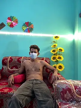 hotmahi00 online show from 03-31-26, 10:28