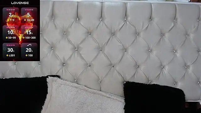 MistressNyx  online show from 06-17-26, 12:59