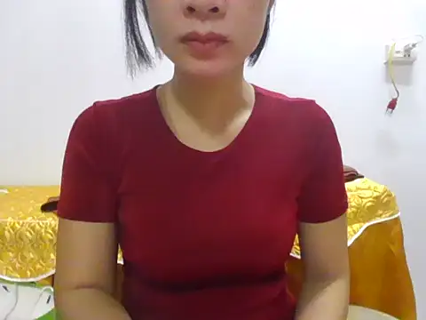 Lyna 2k online show from 04-08-26, 07:43