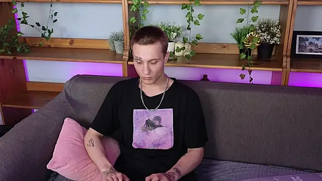 Dreamkai online show from 05-30-26, 07:58