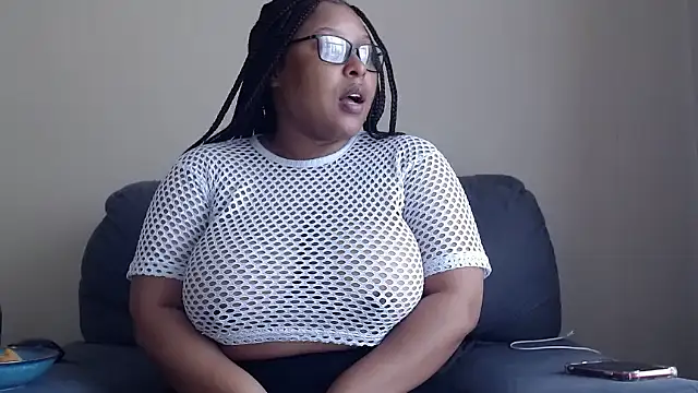 xxZoeyx online show from 11-29-25, 05:51