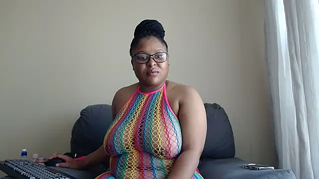 xxZoeyx online show from 05-11-26, 07:21