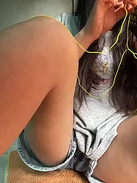 Gina-li online show from 04-07-26, 01:18