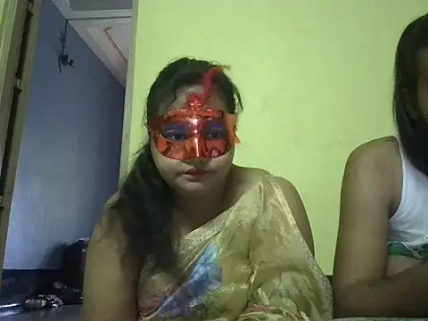 Naina1994 online show from 05-26-26, 07:28