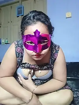 Naina1994 online show from 07-15-26, 04:30