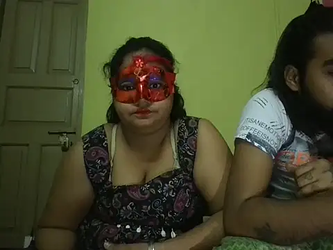 Naina1994 online show from 05-29-26, 06:41